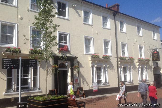Red Lion 3*